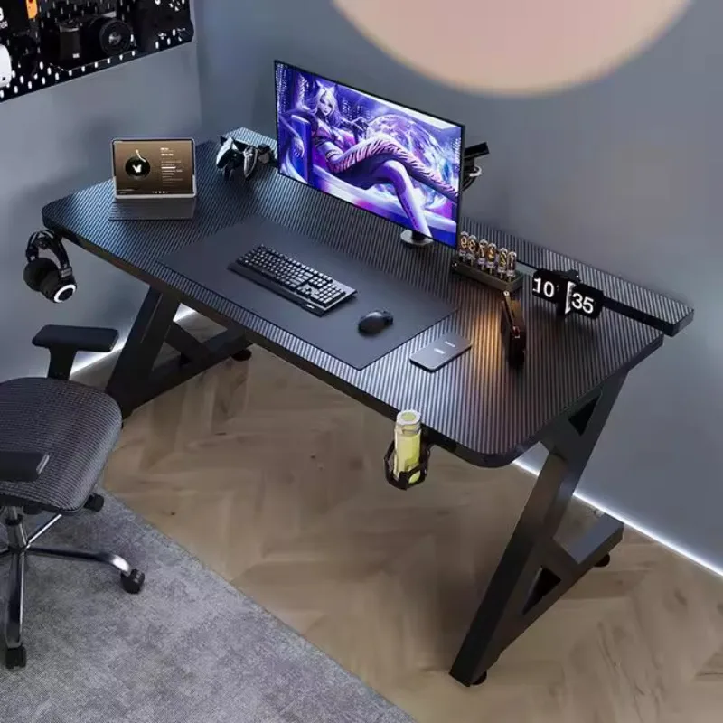 Q 미니멀리스트 블랙 컴퓨터 책상 디자인 고급형 노트북 - Desk Setup Art 리뷰 및 가격