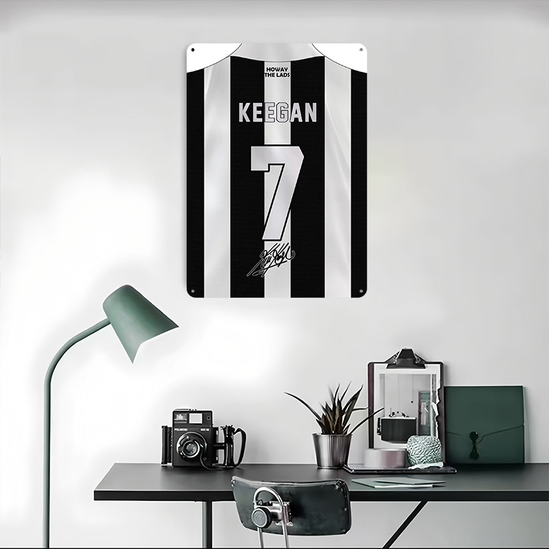 케빈 키건 7 뉴캐슬 축구 유니폼 틴플레이트 포스터 맞 - Desk Setup Poster 리뷰 및 가격